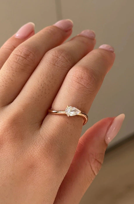Pear Cut Curvy Diamond Ring